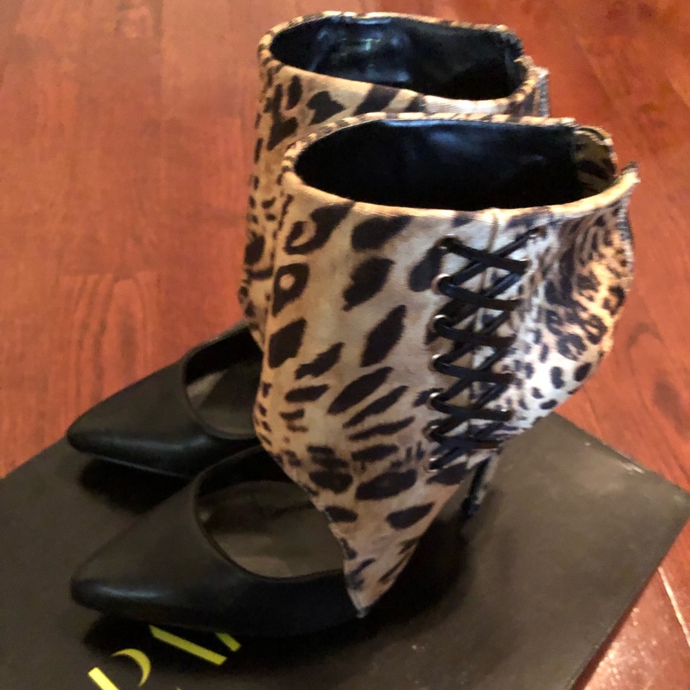 Leopard heels